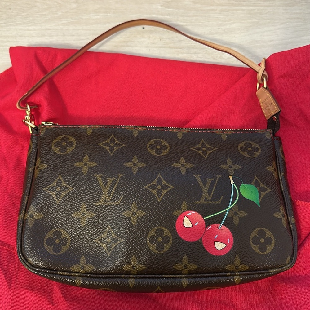 Louis Vuitton x Takashi Murakami 2005 Pochette Accessoires clutch bag